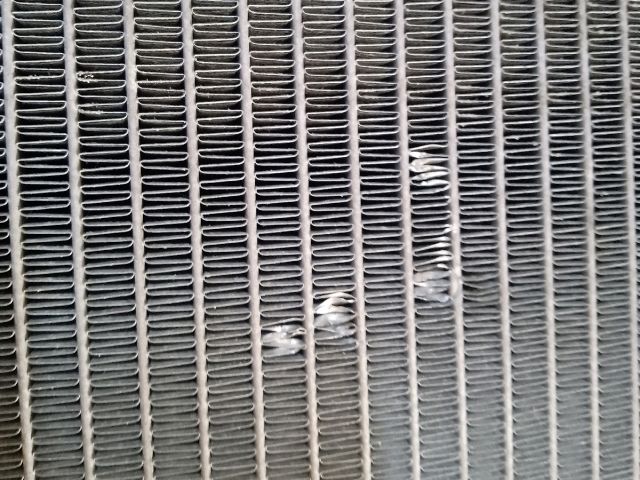 bontott DACIA DUSTER Vízhűtő Radiátor (Klímás)