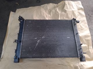 bontott DACIA DUSTER Vízhűtő Radiátor (Klímás)