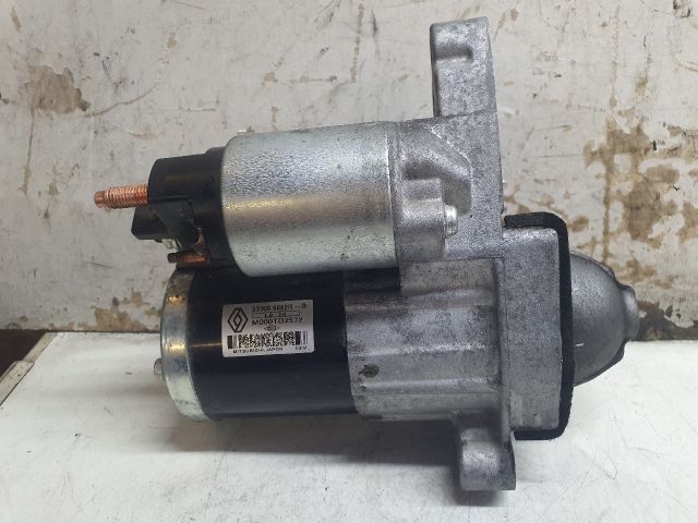 bontott DACIA DUSTER Önindító