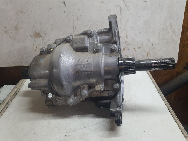 bontott DACIA DUSTER Osztómű