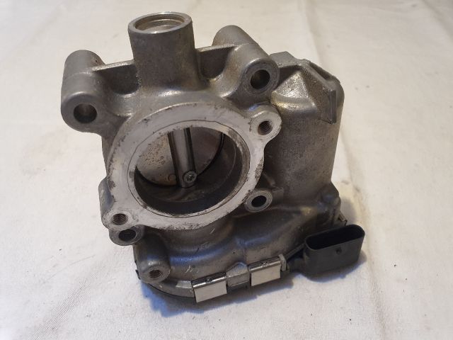 bontott DACIA DUSTER Fojtószelep (Elektromos)