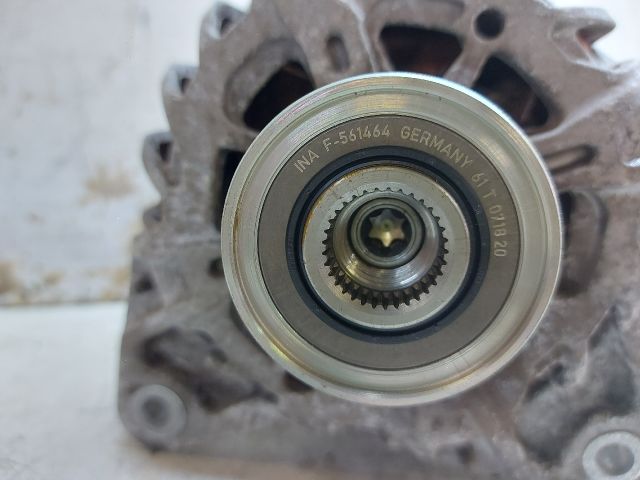 bontott DACIA DUSTER Generátor