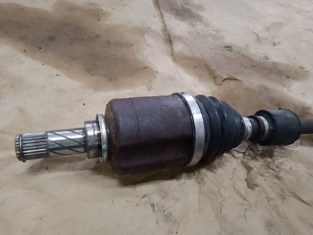 bontott DACIA DUSTER Jobb Féltengely