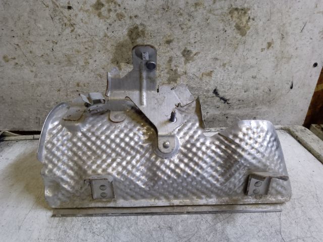 bontott DACIA DUSTER Katalizátor Hővédő Lemez