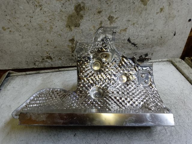 bontott DACIA DUSTER Katalizátor Hővédő Lemez