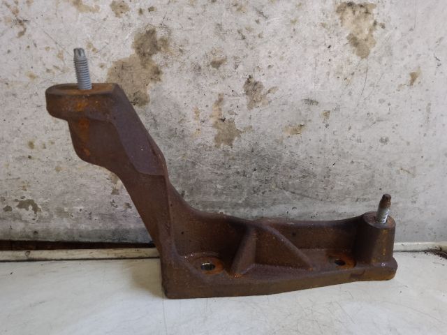 bontott DACIA DUSTER Katalizátor Tartó Bak