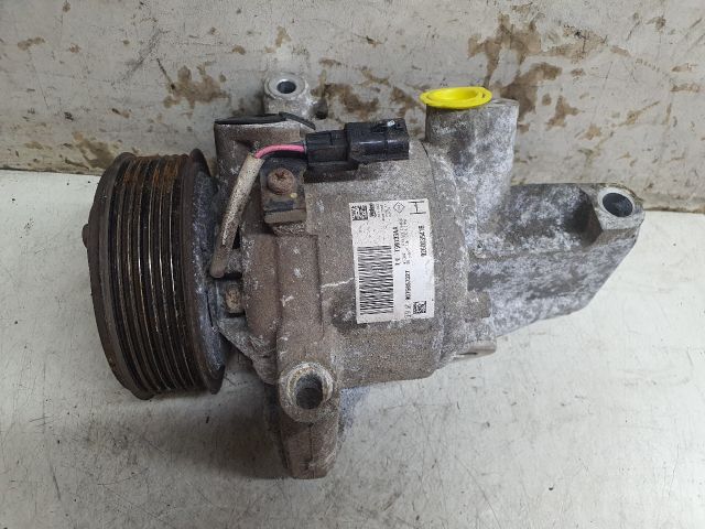 bontott DACIA DUSTER Klímakompresszor