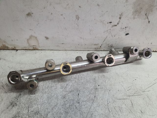 bontott DACIA DUSTER Közösnyomócső