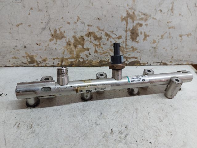 bontott DACIA DUSTER Közösnyomócső