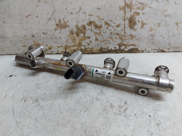 bontott DACIA DUSTER Közösnyomócső