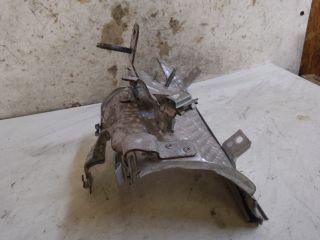 bontott DACIA DUSTER Leömlő Hővédő Lemez