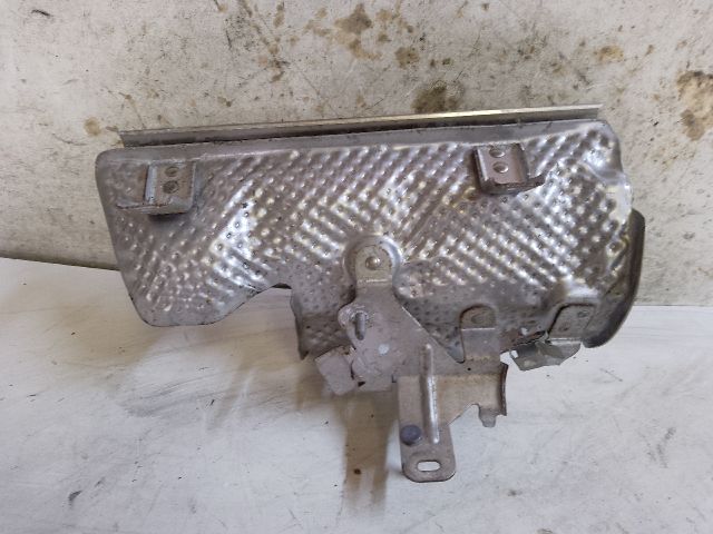 bontott DACIA DUSTER Leömlő Hővédő Lemez