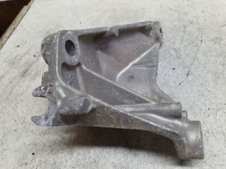 bontott DACIA DUSTER Motor Tartó Bak (Fém)