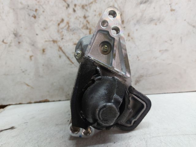 bontott DACIA DUSTER Önindító