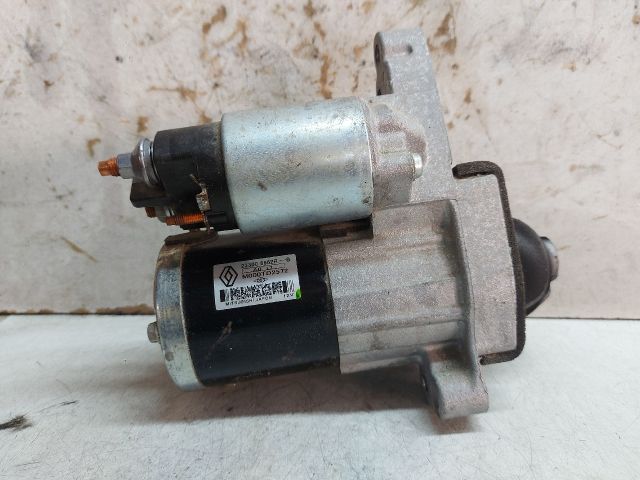 bontott DACIA DUSTER Önindító