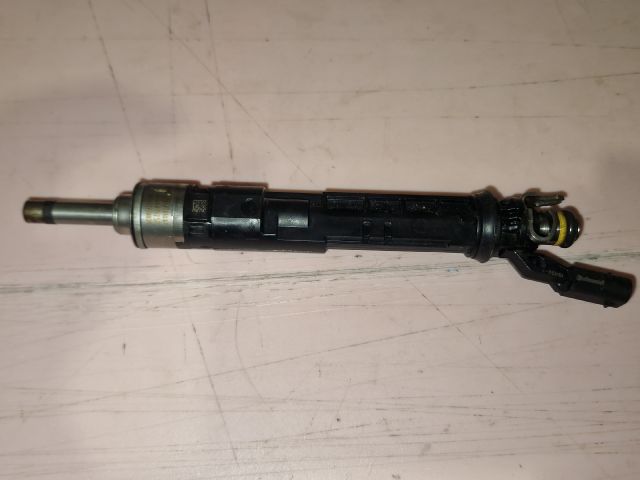 bontott DACIA DUSTER Porlasztó (1 db)