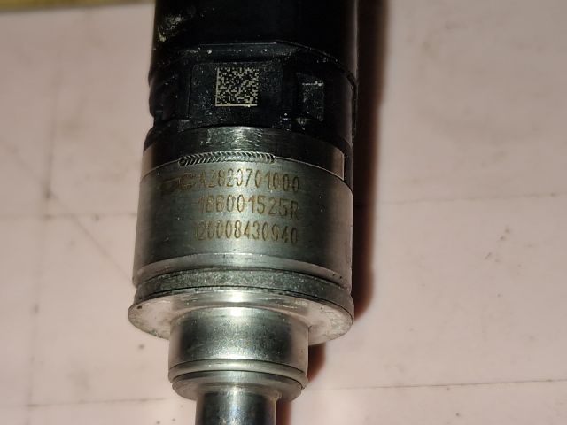 bontott DACIA DUSTER Porlasztó (1 db)