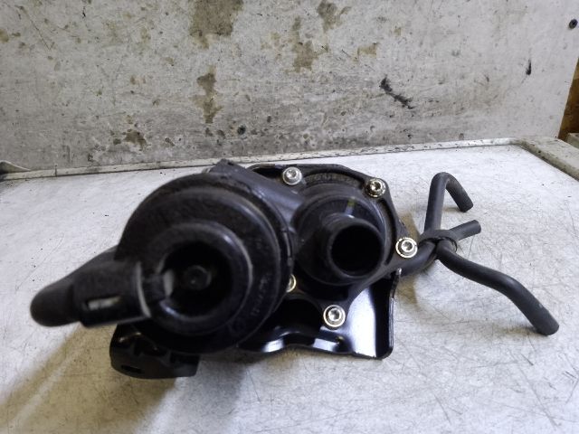 bontott DACIA DUSTER Termosztátház