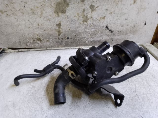 bontott DACIA DUSTER Termosztátház