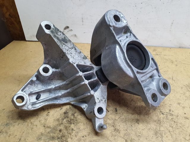 bontott DACIA DUSTER Turbócső