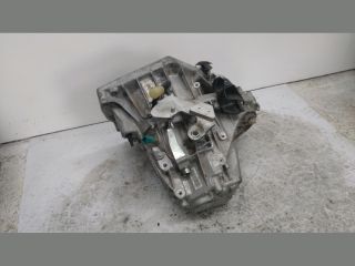 bontott DACIA DUSTER Váltó (Mechanikus)