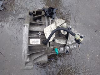 bontott DACIA DUSTER Váltó (Mechanikus)