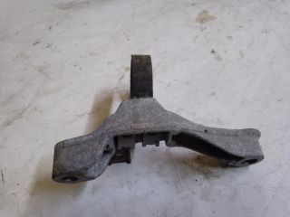 bontott DACIA DUSTER Vízcső Tartó Bak