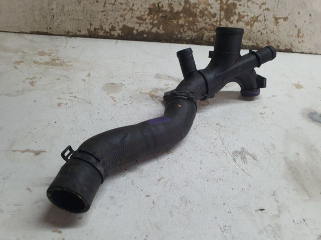 bontott DACIA DUSTER Vízcső