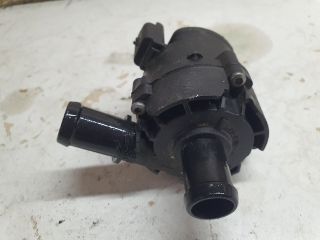 bontott DACIA DUSTER Vízpumpa