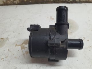 bontott DACIA DUSTER Vízpumpa