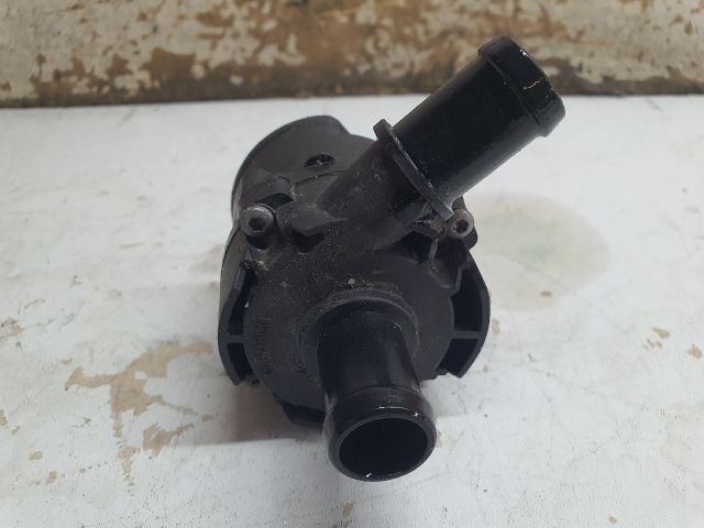 bontott DACIA DUSTER Vízpumpa