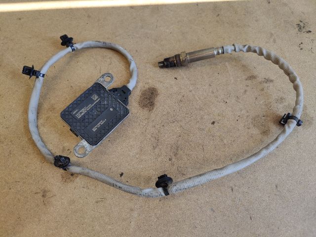 bontott DACIA DUSTER Első Lambdaszonda