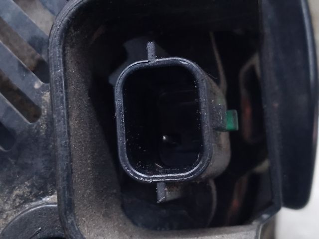 bontott DACIA DUSTER Generátor