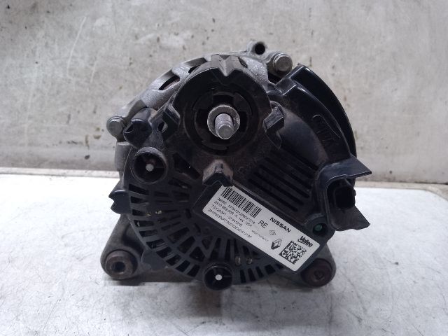 bontott DACIA DUSTER Generátor