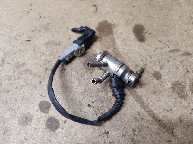 bontott DACIA DUSTER AdBlue Befecskendező Egység