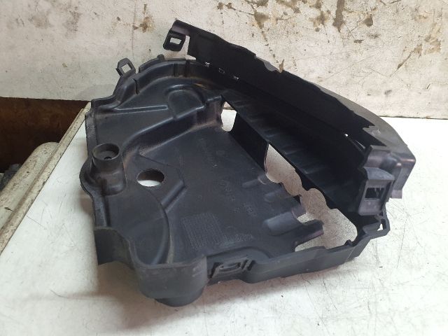 bontott DACIA DUSTER Első Felső Vezérlés Burkolat