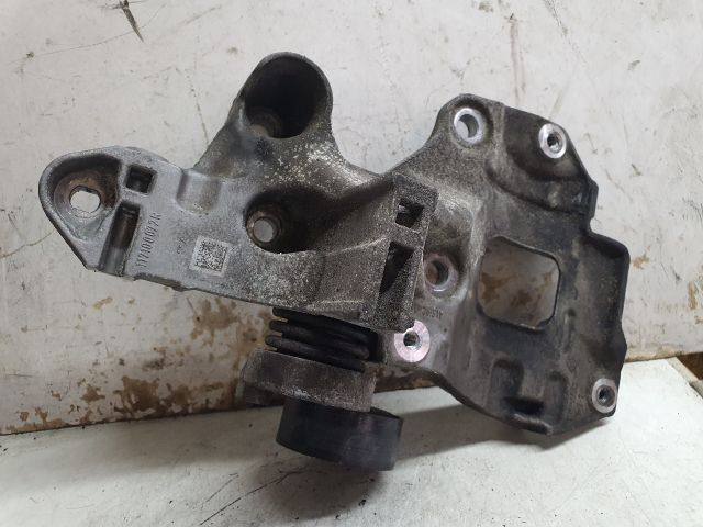 bontott DACIA DUSTER Generátor Tartó Bak