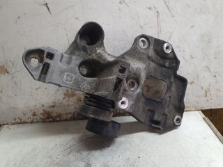 bontott DACIA DUSTER Generátor Tartó Bak