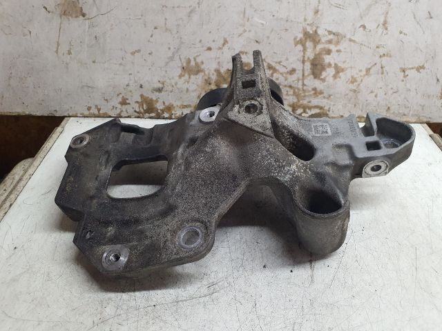 bontott DACIA DUSTER Generátor Tartó Bak