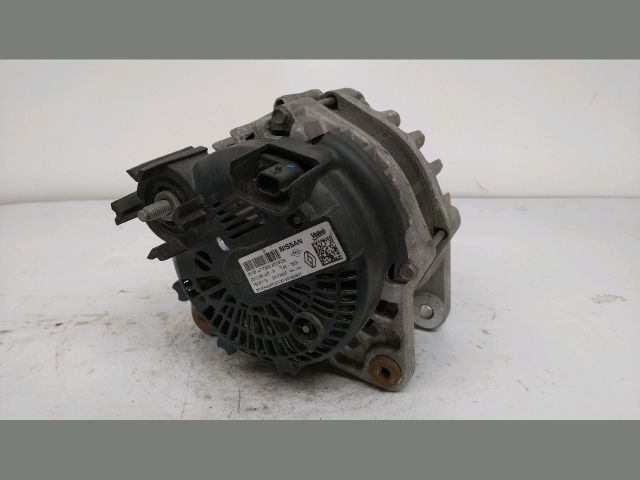 bontott DACIA DUSTER Generátor