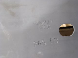 bontott DACIA DUSTER Homlokfal (Üres lemez)