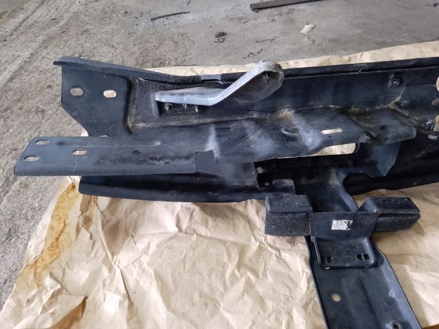 bontott DACIA DUSTER Homlokfal (Üres lemez)