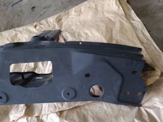 bontott DACIA DUSTER Homlokfal (Üres lemez)