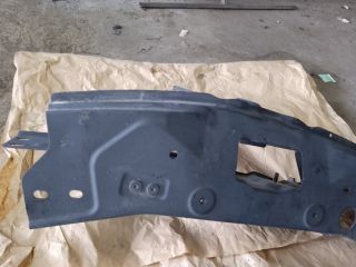 bontott DACIA DUSTER Homlokfal (Üres lemez)