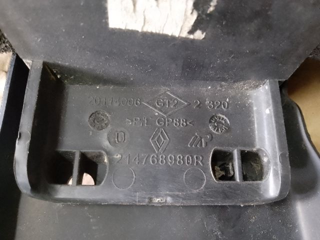 bontott DACIA DUSTER Homlokfal (Üres lemez)