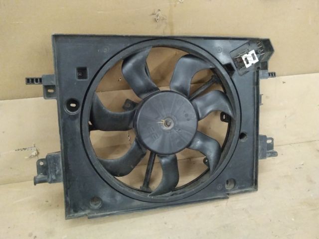 bontott DACIA DUSTER Hűtőventilátor