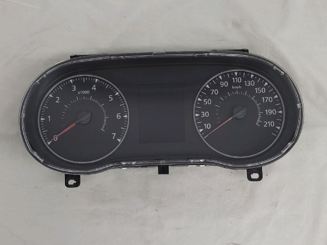 bontott DACIA DUSTER Kilométeróra