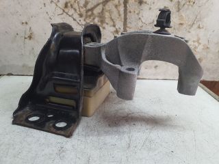 bontott DACIA DUSTER Motor Tartó Bak (Fém)