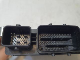 bontott DACIA DUSTER Motorvezérlő