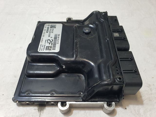 bontott DACIA DUSTER Motorvezérlő